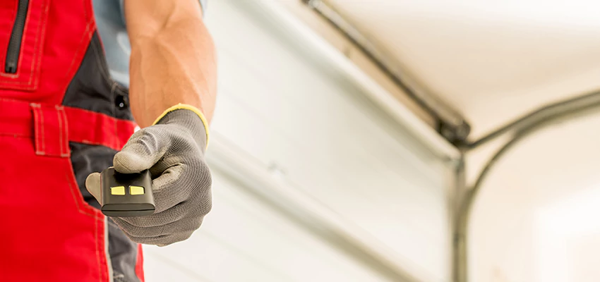 Residential Garage Door Security in Linda, California