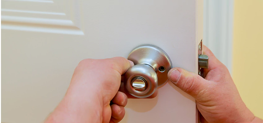 After-hours Locksmith For Lock And Key Installation in Linda, CA