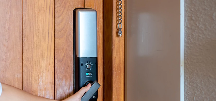 Home Security Electronic Locks Upgrades in Linda, CA