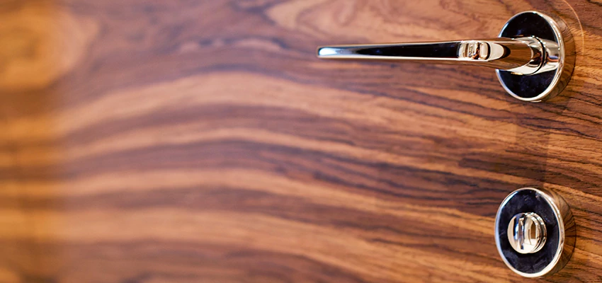 On Demand Locksmith For Key Fobs Repair in Linda, California